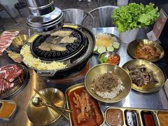 -胡悦里韩式烤肉(芝罘万达广场店)