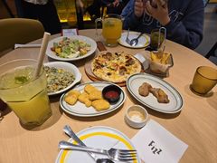 -菲滋意式餐厅(温岭银泰城店)