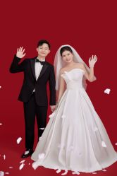 -麦田·婚纱摄影(天河新天地店)