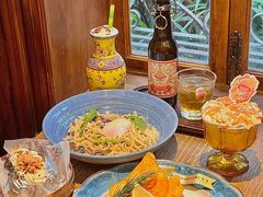 -秘密旅行Bonjour(黑金冠 江南西店)