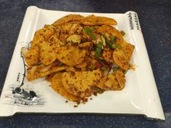 -撒拉人家.酸菜牦牛肉火锅