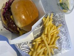 -TRIPS BURGER(大钟寺店)