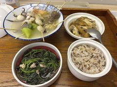 -雪梅月子中心(华侨城店)