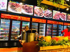 -钢管厂五区小郡肝串串香(蜀都万达店)
