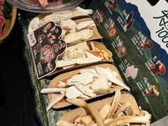 -芸山季·云南山珍菌火锅(人民广场来福士店)