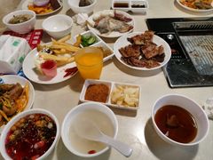 -爱客得牛排海鲜烤肉·火锅自助(春熙路黑金好店)