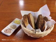 -普兰达德国餐厅·德式脆皮烤猪肘·自酿啤酒(观唐店)