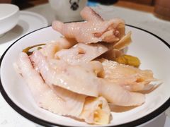 -江渔儿酸菜鱼·拔草餐厅(虎门君乐汇店)