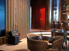 -wineapp葡萄酒餐吧(外滩金融中心店)
