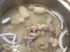 -喃喃椰·糟粕醋·椰子鸡火锅(七堡花园店)