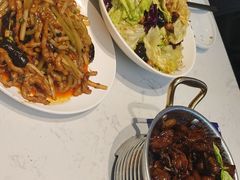 -峨嵋小镇·川菜(勒泰中心店)