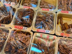 -绝味鸭脖(龙阳路生活广场店)