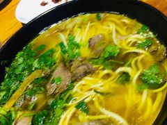 -杨记清芳牛肉拉面(京广路店)