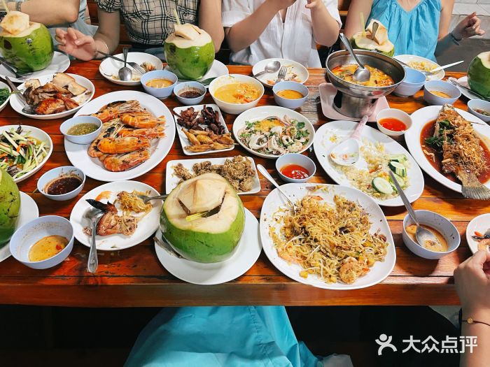 Ruam Saep Yok Khok Som Tam图片