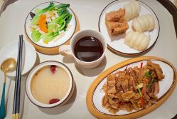 点击看大图 -一心缘月子产后中心