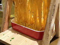 -东口码头·烧鸽子·鱼头泡饼·地方菜(金鹰悦城店)