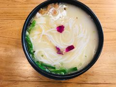 -双桥园·云南过桥米线(古城南门店)