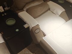 -金色印象·4K影院式足体养生(双龙湖店)