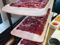 -左庭右院鲜牛肉火锅(金山万达店)
