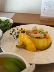 -馨月汇·一悦馨香月子中心(前滩店)