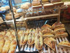 -皇冠幸福里动物奶油生日蛋糕(万达店)