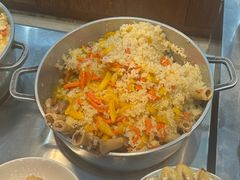 -汗腾格里·风味餐厅(新疆驻京办店)