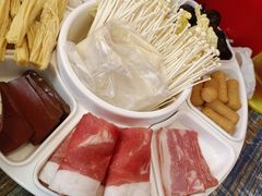 -鸡遇虾煲干锅火锅(小寨金莎店)