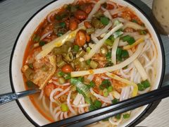原味柳州螺蛳粉-忆螺巷螺蛳粉(步行街小巷店)