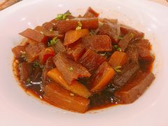 -山明水秀大饭店