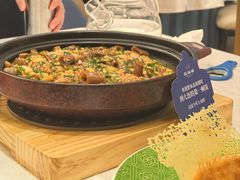 -品海楼·大连海胆锅贴馆(东港店)