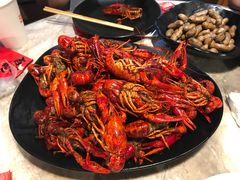 -沪小胖小龙虾(淮海中路旗舰店)