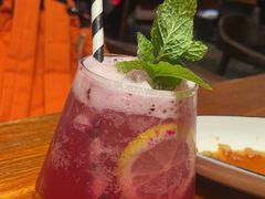 -1886德国汽车餐厅(外滩十六铺码头店)