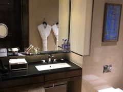 -广州天河希尔顿酒店