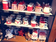 零售区-星巴克(湖州梅地亚广场店)