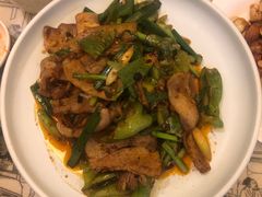-十二饭点·川菜(北站圆融店)