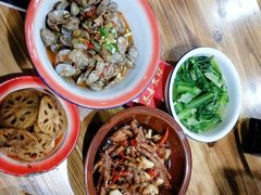 -老三样·美食研究中心(世贸路店)