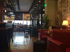 -西西弗书店&矢量咖啡(静安大悦城店)