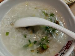 皮蛋瘦肉粥-陕十三肉夹馍