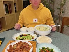 -闫府私房菜·百年鲁菜(欧亚店)