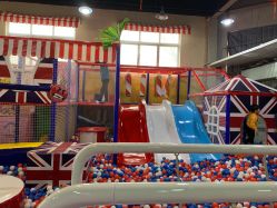 -开心哈乐亲子乐园(东森时尚百货店)