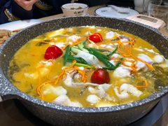 -山城外·非遗酸菜鱼(新都汇融店)