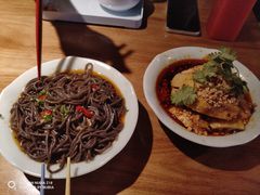 -胖哥俩肉蟹煲(虹口龙之梦店)