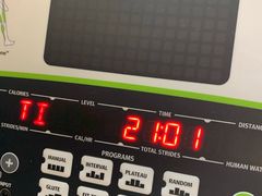 -威蒂斯国际健身游泳会所(东莞庄路店)