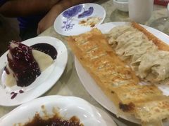 峰润大眼酒楼-大眼锅贴水饺(河东店)