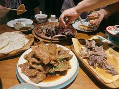 -蒙古苍狼蒙餐