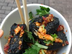 -黑色经典臭豆腐·湖南特产(步行街店)