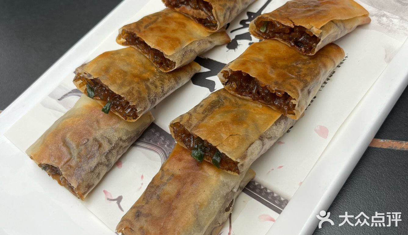天冷了，鱼头泡饭该安排上了