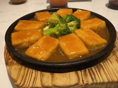 铁板鲍汁豆腐-峨嵋小镇·川菜(勒泰中心店)