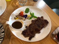 -771餐吧·咖啡·西餐·烤肉(金湖广场店)