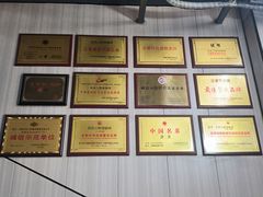-皖北巫氏三胖地锅鸡(长淮总店)